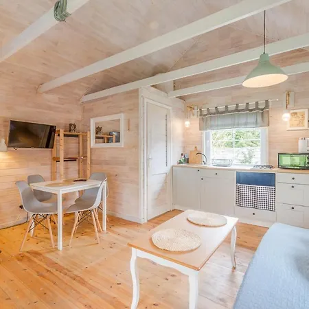 Jaktstuga W Dolinie Wiezycy *