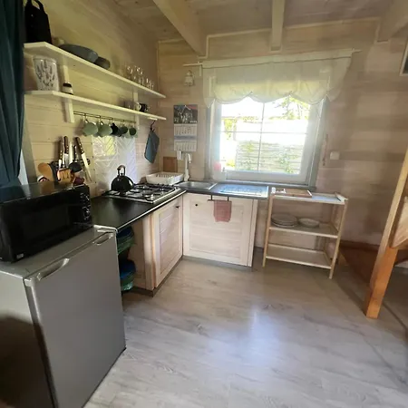 Hytte W Dolinie Wiezycy Szymbark (Pomerania)