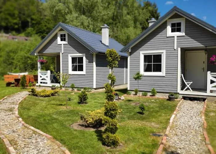 W Dolinie Wiezycy Szymbark (Pomerania)